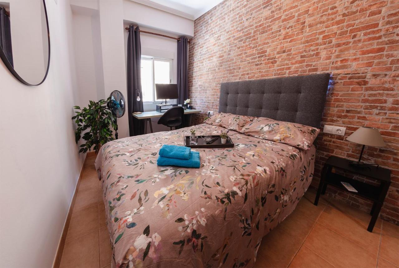 Luxury Artistic Digital Nomad 2 Bedroom W/Terrace Valencia Buitenkant foto