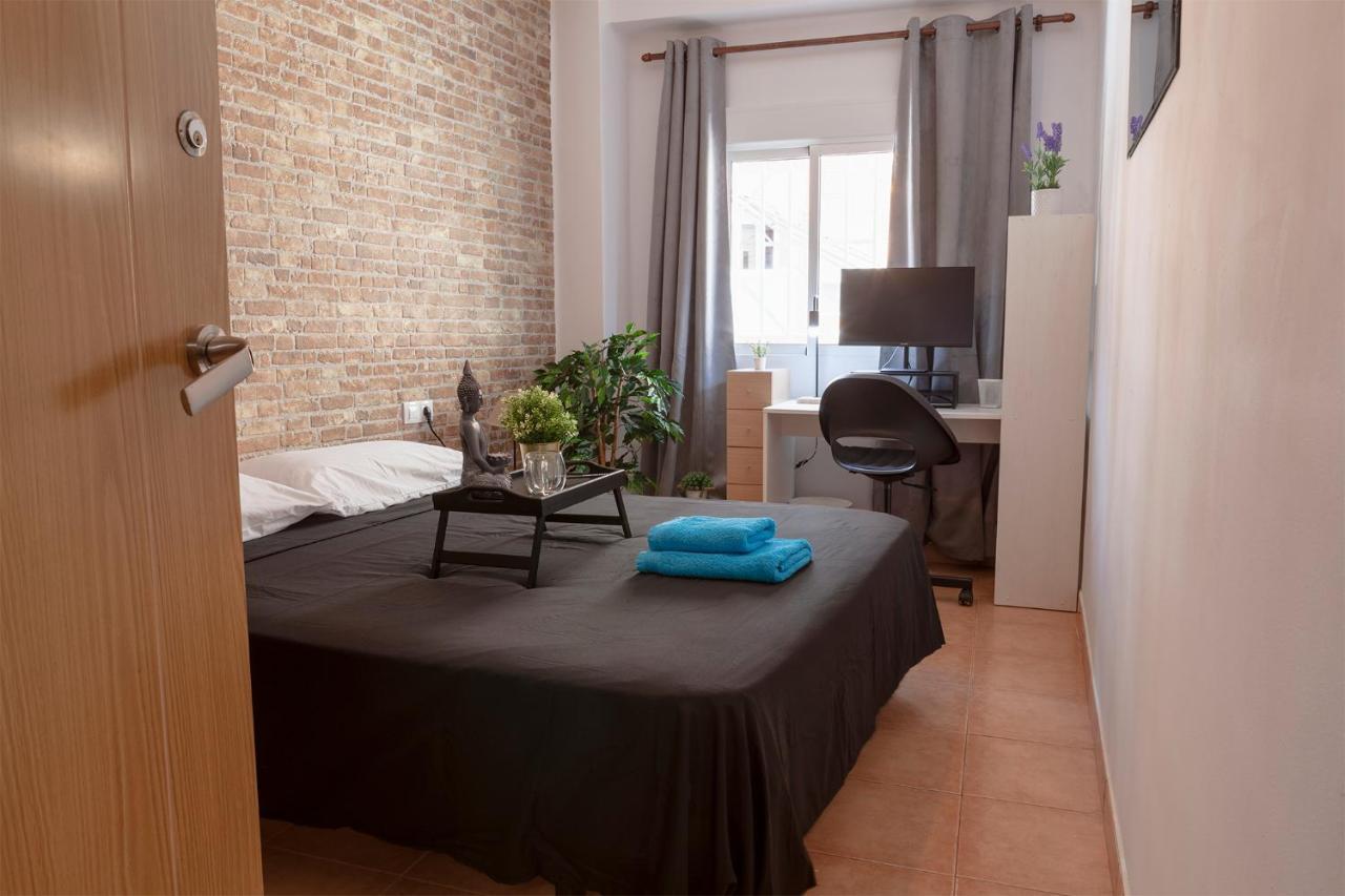Luxury Artistic Digital Nomad 2 Bedroom W/Terrace Valencia Buitenkant foto