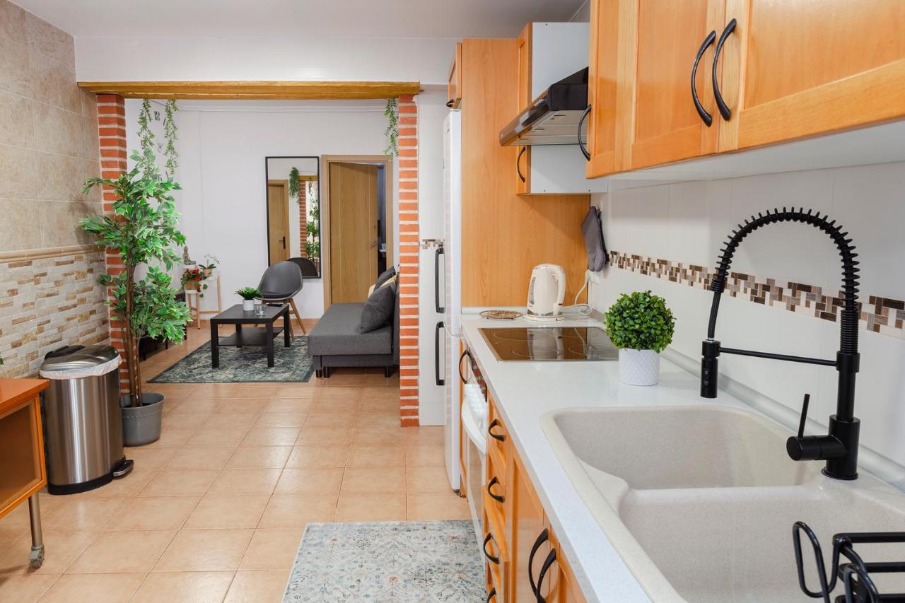 Luxury Artistic Digital Nomad 2 Bedroom W/Terrace Valencia Buitenkant foto