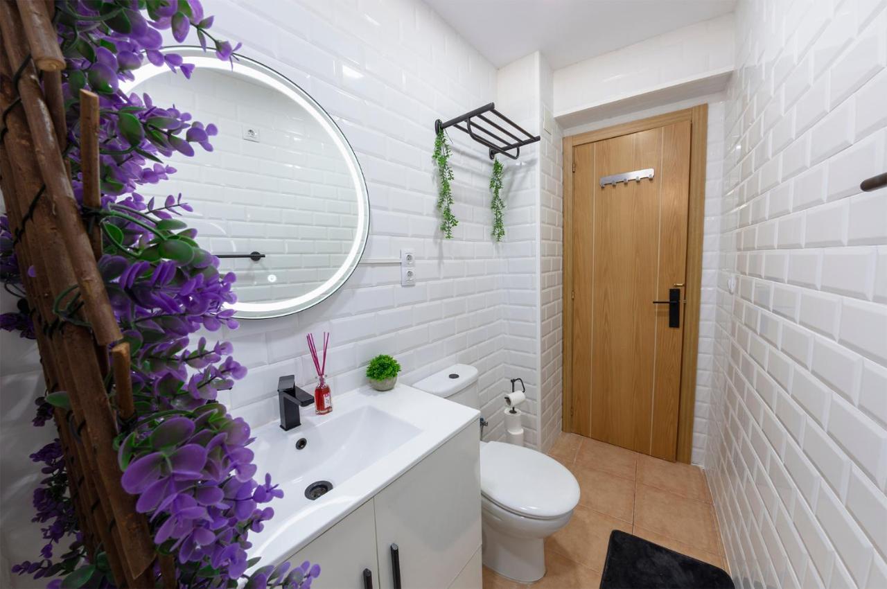 Luxury Artistic Digital Nomad 2 Bedroom W/Terrace Valencia Buitenkant foto